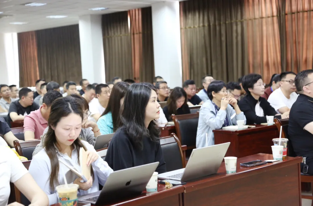 640.webp (2).png 640.webp (2).png